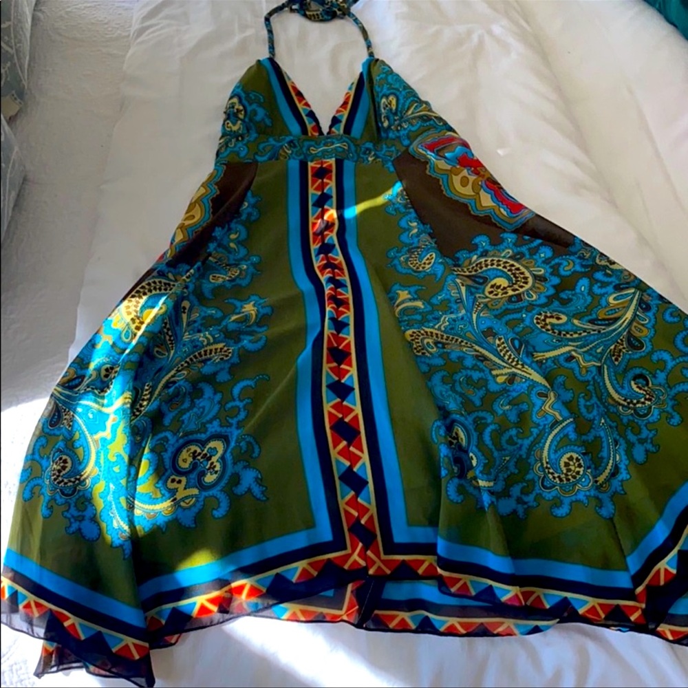 Halter dress, Fully lined